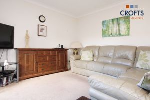 Sitting room- click for photo gallery